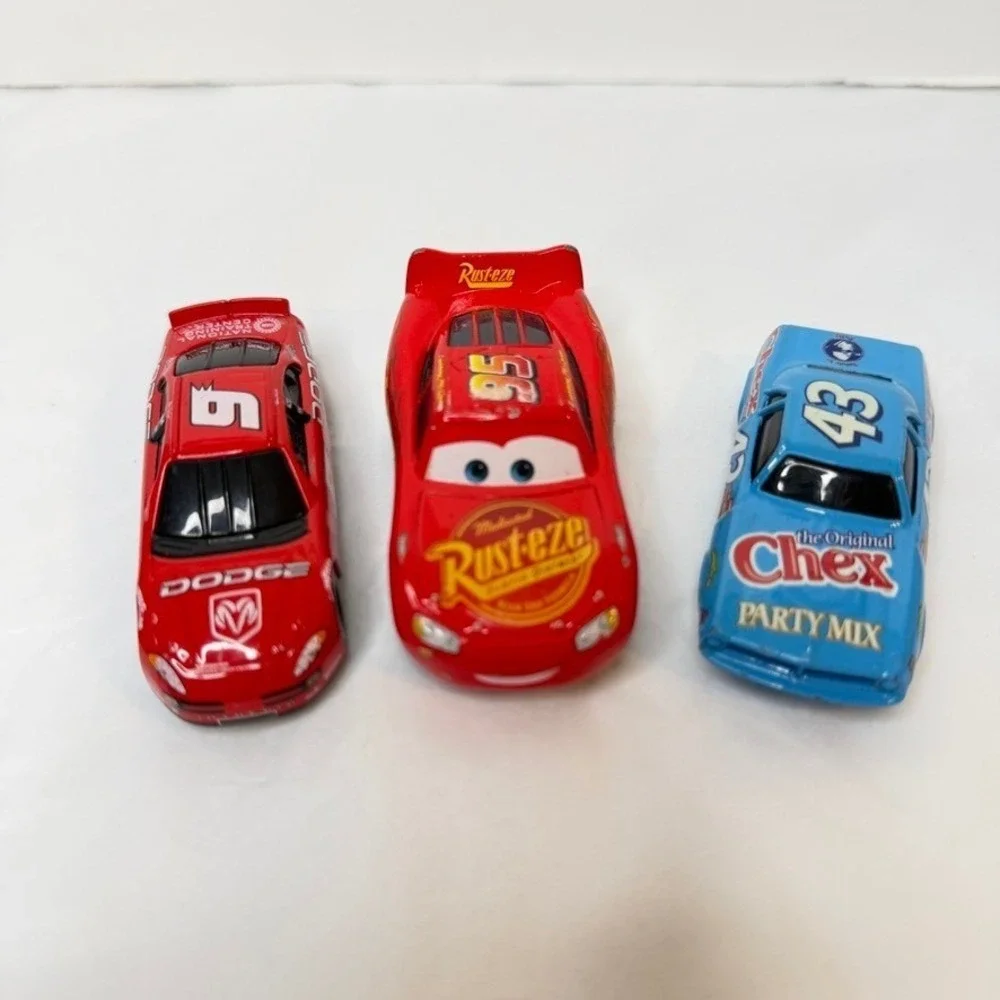 Die Cast‎ Toy Cars Lot of 3 Lightning McQueen Barracuda Chex Mix